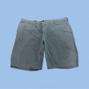 Men’s dusty blue flat front shorts by Dockers; size 42